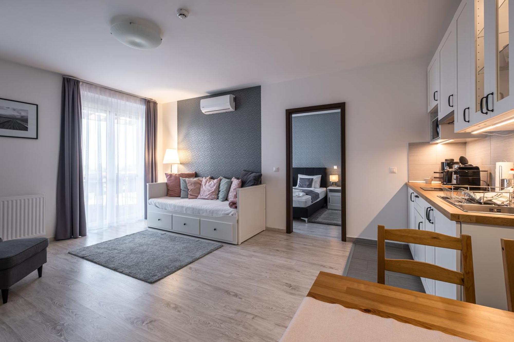 Aranymandula Apartmanok Balatonakali Esterno foto